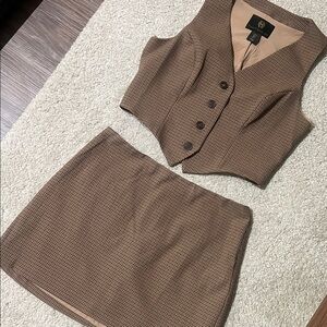 House of Harlow Brown Checked Mini Skirt & Vest Set